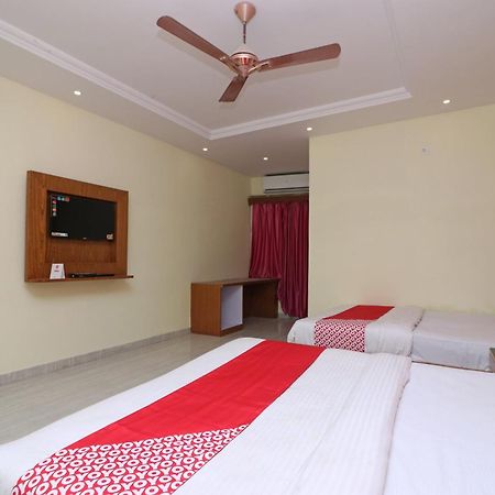Hotel O G K Palace Bodh Gaya Exterior foto